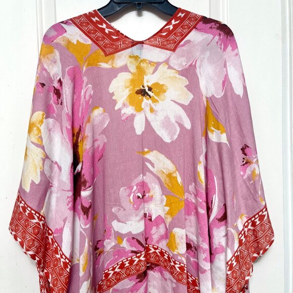 New Vince Camuto‎ Floral Print Tassel Trim Ruana in Pink Red One Size - Picture 7 of 9